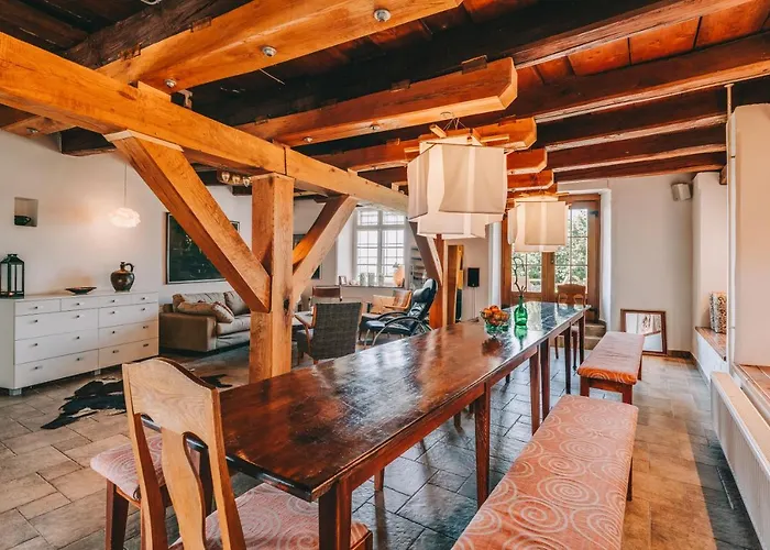 Obester Panzio Konukevi Badacsonytomaj