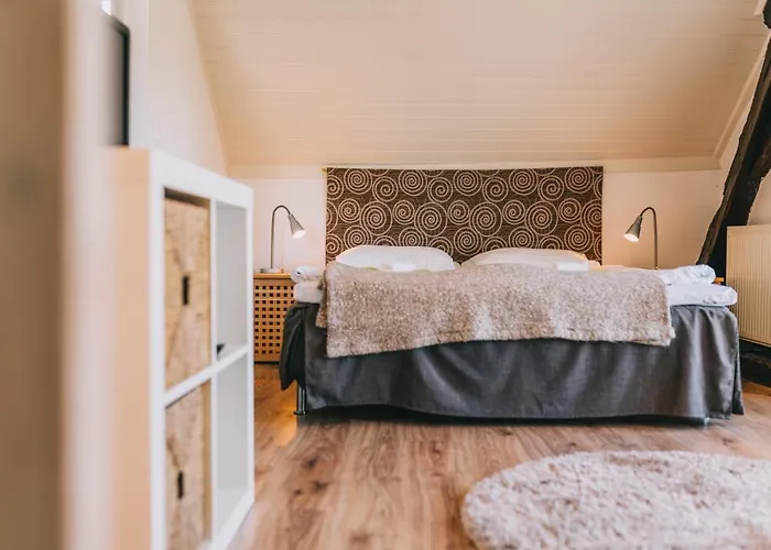 Obester Panzio Konukevi 3*