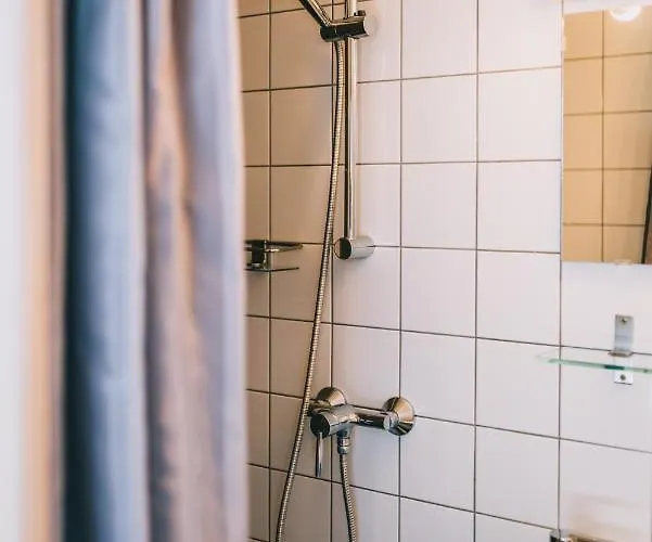 Obester Panzio 3* Badacsonytomaj