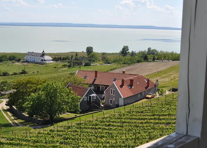 Konukevi Obester Panzio