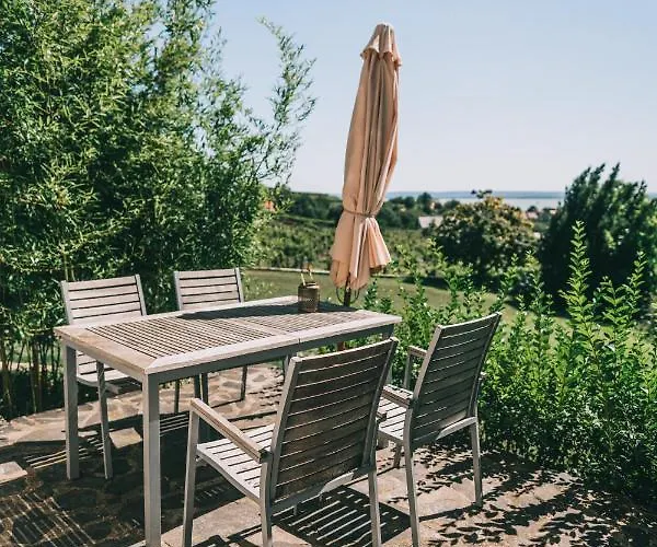 Obester Panzio Konukevi 3*